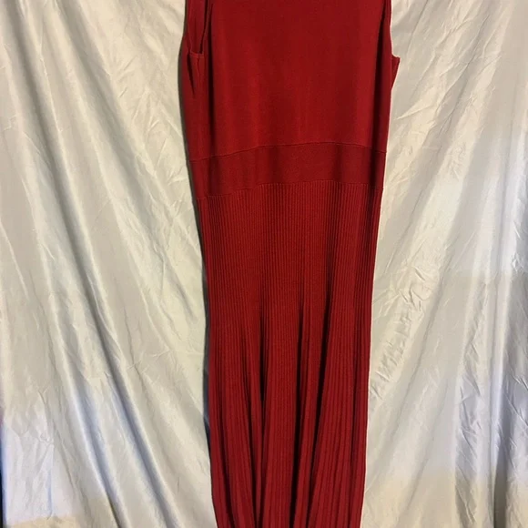 Banana Republic Rich Red Knit Top - Picture 7 of 12